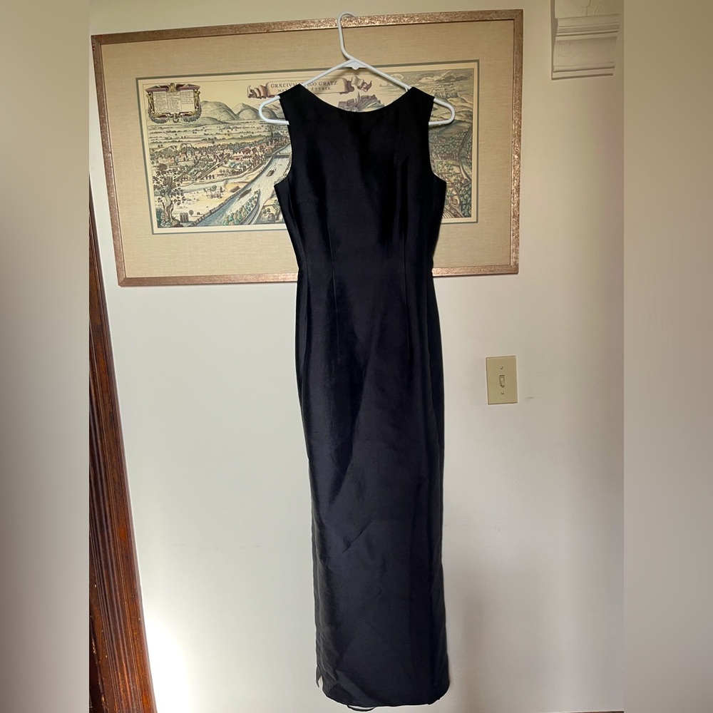 BCBG Max Azria Collection Vintage Silk/Wool Backless Cocktail Dress